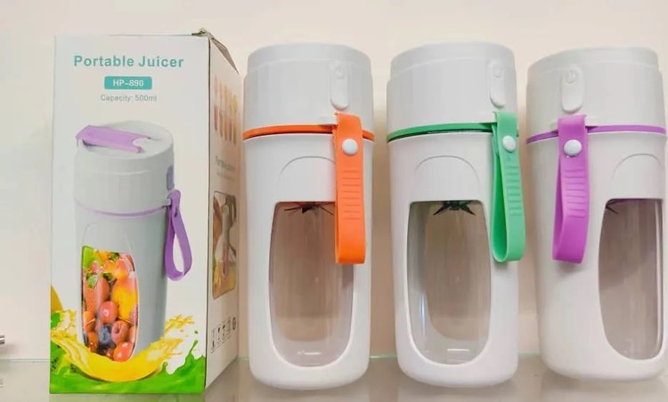 شیکر و مخلوط کن قابل حمل مدل HP890 ظرفیت ۵۰۰ میلیلیتر